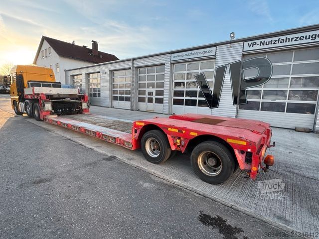 Низькорамний напівпричіп KÄSSBOHRER LOS12 RO Flachbett 12,25 m