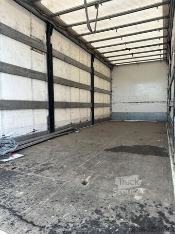 валіза Mercedes-Benz Atego 1218 bakwagen met laadklep 2000kg!