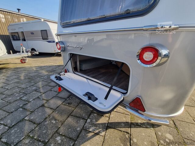 Путешествующий автоприцеп (туристический караван) Eriba Touring 530 Urban