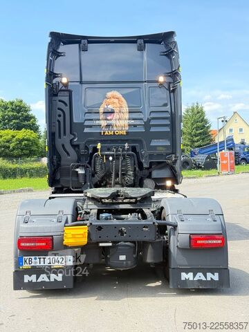 Vakio vetoauto MAN TGX 18.520 Voll-Luft, Kipphydraulik, MIETEN ?