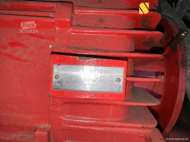 Vacuum tank truck MERCEDES-BENZ 1424 Ölspurenbeseitigung und Straßenreiniger