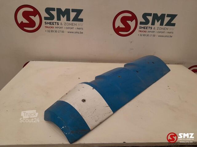 Частина кабіни Scania Occ windgeleider rechts 3 Scania
