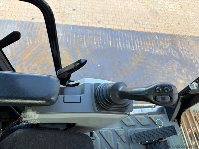 Pelle sur chenilles Caterpillar 320ELRR