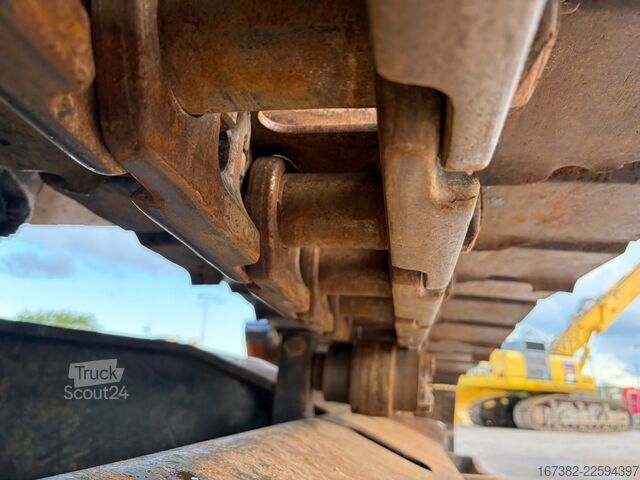 Pelle sur chenilles Caterpillar 320ELRR