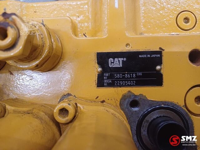Hydrauliksystem Caterpillar Main valve control Caterpillar