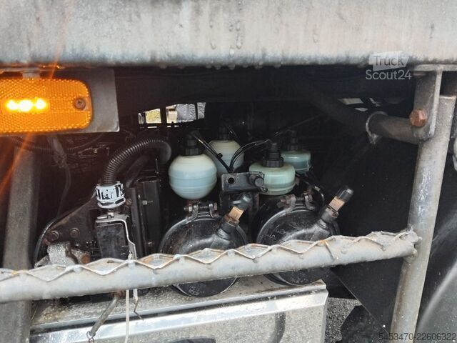 Gru montata su autocarro Unimog Unimog u5000