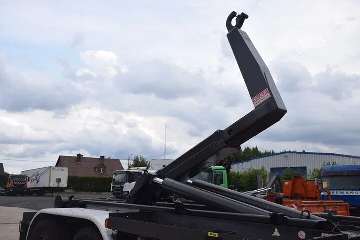 Kanca kol sistemi Iveco Trakker 360