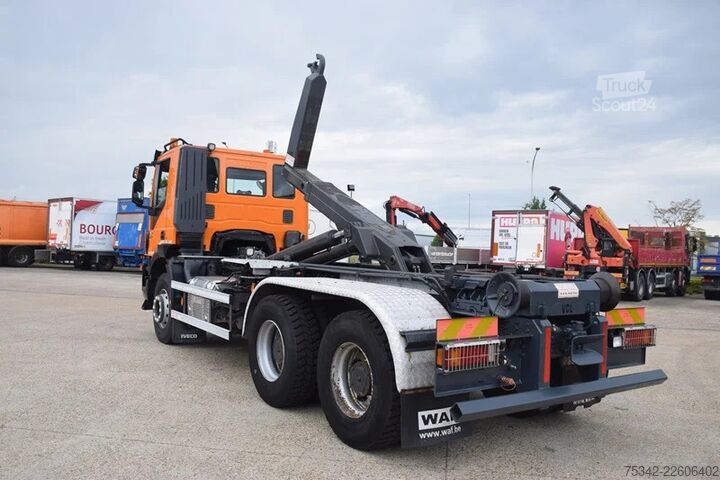Kanca kol sistemi Iveco Trakker 360