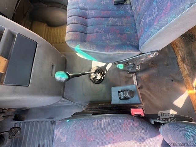 Benne tri-benne MERCEDES-BENZ 814 D LKW 4x2 Meiller Kipper 3-Seitenkipper 7,5t
