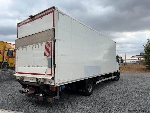 Kuorma-auto umpikorilla MAN TGL 12.250 Koffer LBW
