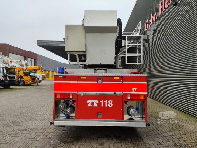 Kėlimo platforma MAN TGA 26.320 6x2 Vema 323 TFL-E