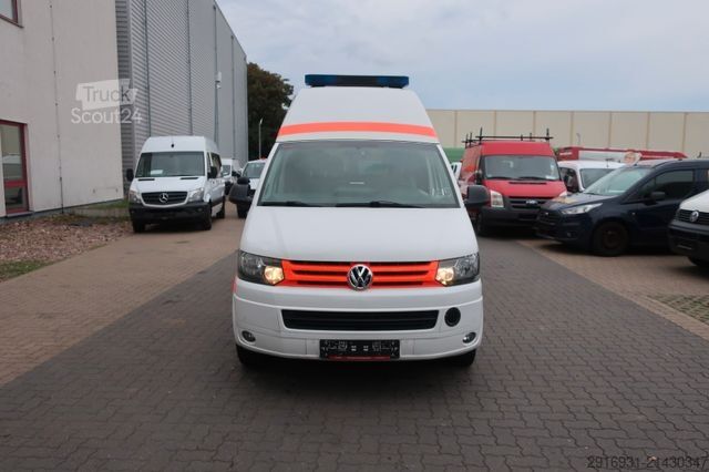 Brandbil VOLKSWAGEN T5 Transporter Hochdach lang/KTW/Automatik/FNA35