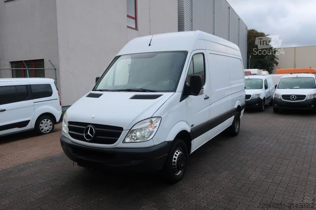 Dubă cu acoperiș înalt MERCEDES-BENZ Sprinter 516CDI Werkstatt/SHZ/ AHK / Fzg. Nr:111