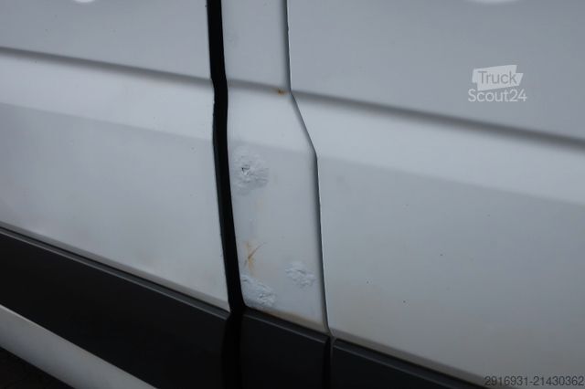 Dubă cu acoperiș înalt MERCEDES-BENZ Sprinter 516CDI Werkstatt/SHZ/ AHK / Fzg. Nr:111