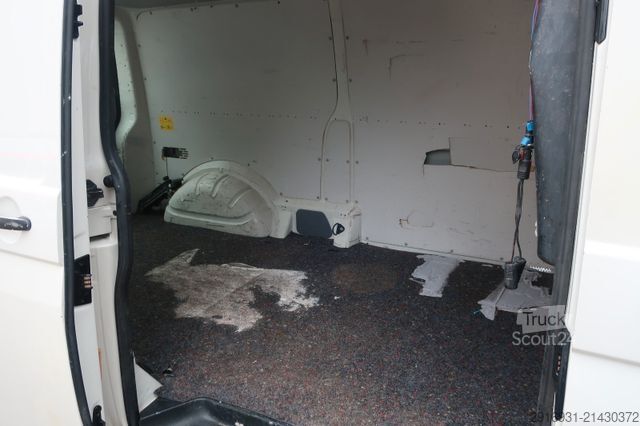 Varebil VOLKSWAGEN T5 2. Hand / Klima / Tempomat Fahrzeugnr.:160