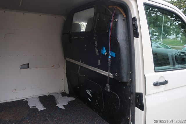 Varebil VOLKSWAGEN T5 2. Hand / Klima / Tempomat Fahrzeugnr.:160