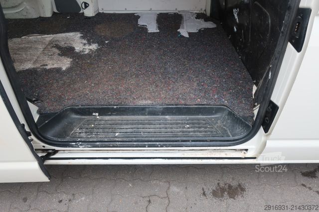 Varebil VOLKSWAGEN T5 2. Hand / Klima / Tempomat Fahrzeugnr.:160