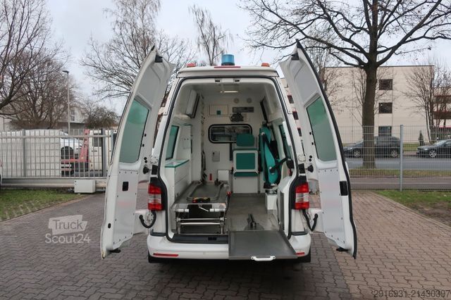 Brandbil VOLKSWAGEN T5 Transporter Hochdach lang KTW Klima Automatik