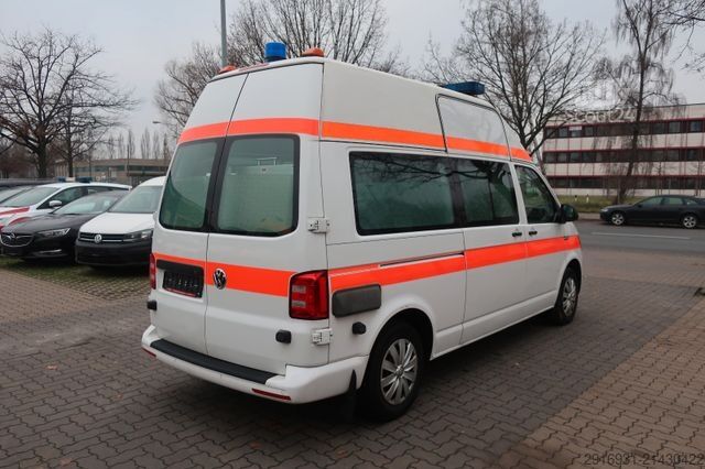 Brandbil VOLKSWAGEN T6 Transporter Hochdach lang/KTW/Klima/Automatik