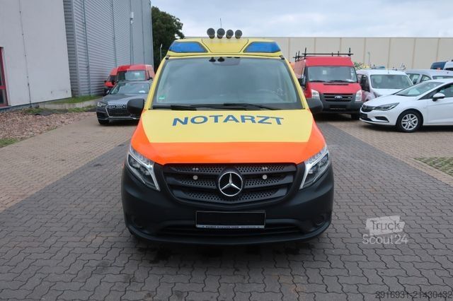 Brandbil MERCEDES-BENZ Vito 119 CDI Notarzteinsatzfahrzeug 1. Hand