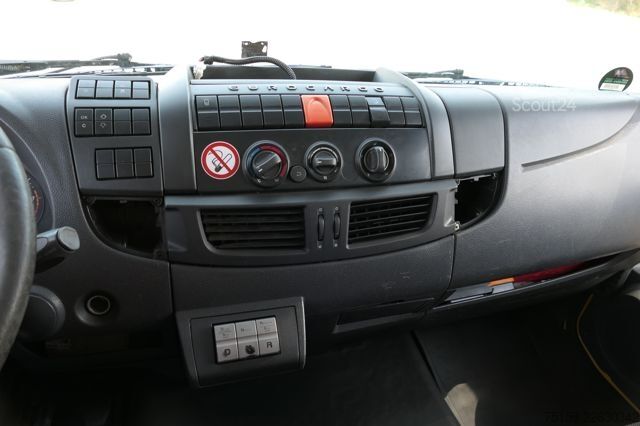 Camión caja iveco EuroCargo ML 120 E28/P AHK LBW COC AUTOMATIK