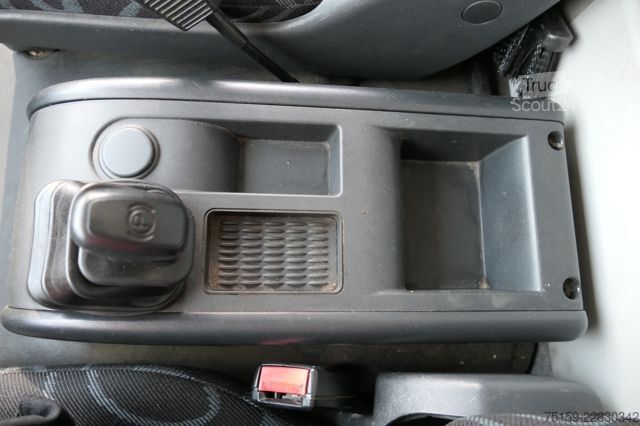 Camión caja iveco EuroCargo ML 120 E28/P AHK LBW COC AUTOMATIK