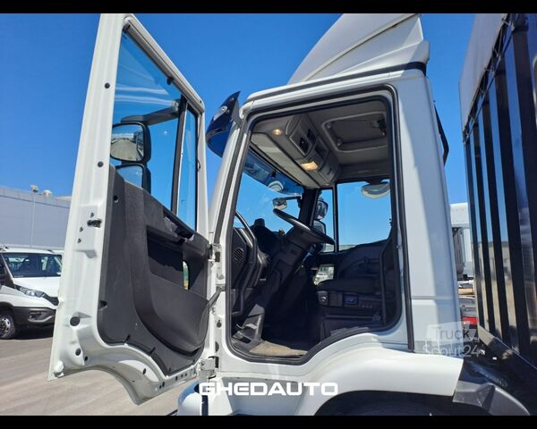 Vakio vetoauto IVECO MOTRICE IVECO EUROCARGO 180 320 CASSONE CON CENTINA E SPONDA IDRAULICA