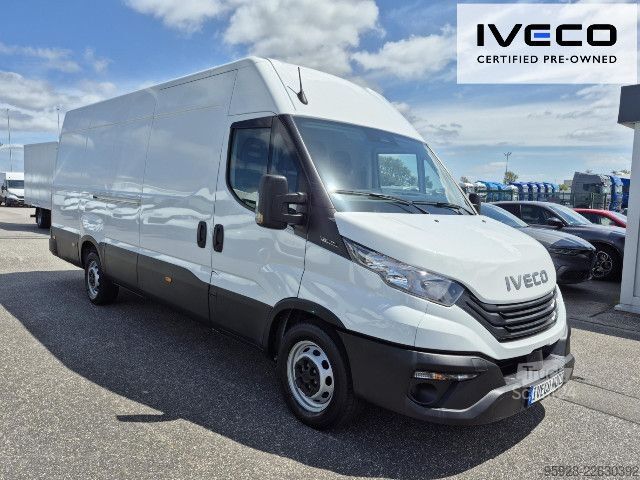 Fourgon tôlé IVECO 35S16 V