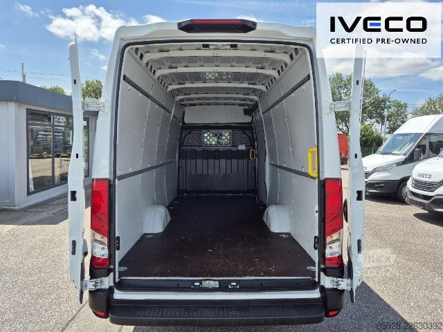 Fourgon tôlé IVECO 35S16 V