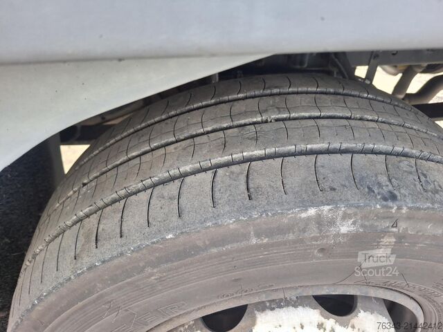 Camion caisson DAF LF 220 FA - E6