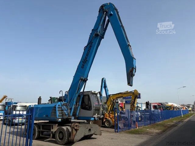 Μηχανή χειρισμού υλικών Sennebogen 825 Overslagkraan