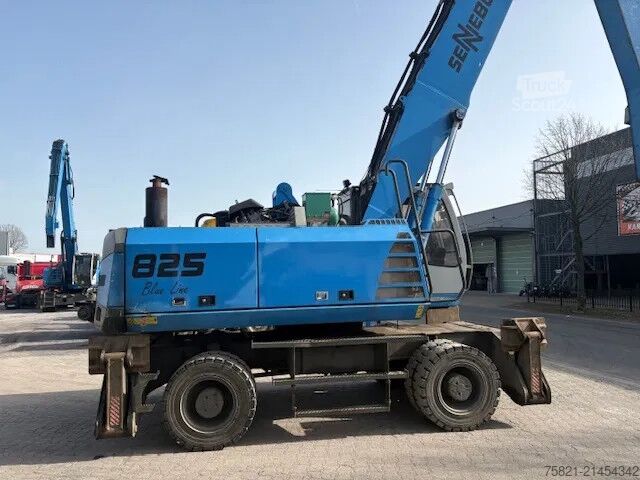 Μηχανή χειρισμού υλικών Sennebogen 825 Overslagkraan