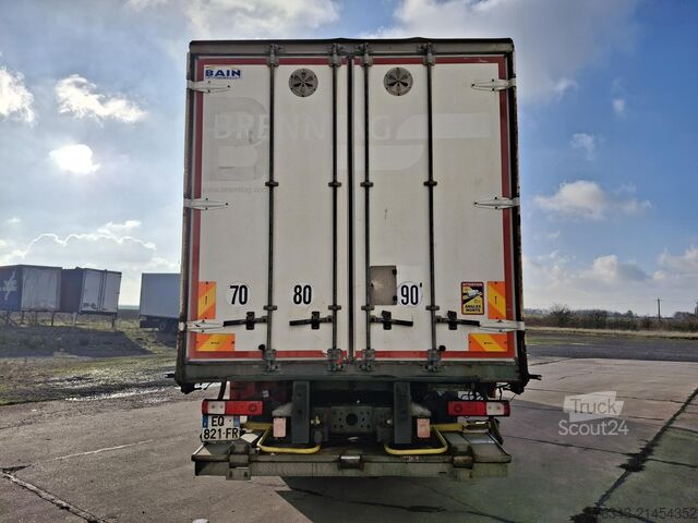Camion plateau avec bâche RENAULT D26 WIDE 380 - 6X2 - E6 - RETARDER