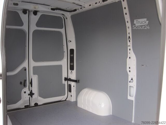 Furgoneta de caja alta Opel Movano 2,3 D L2H2 Isring.Sitz 270° Türen