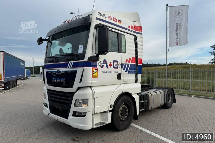 Standaard-SZM MAN TGX 18.460 XLX, Euro 6, / Fridge / 3 Pieces