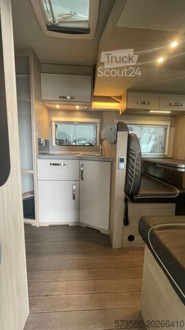 Teilintegriertes Wohnmobil Fiat Ducato Carasuite 650 MF Teilintegriert | Voll ausgestattet