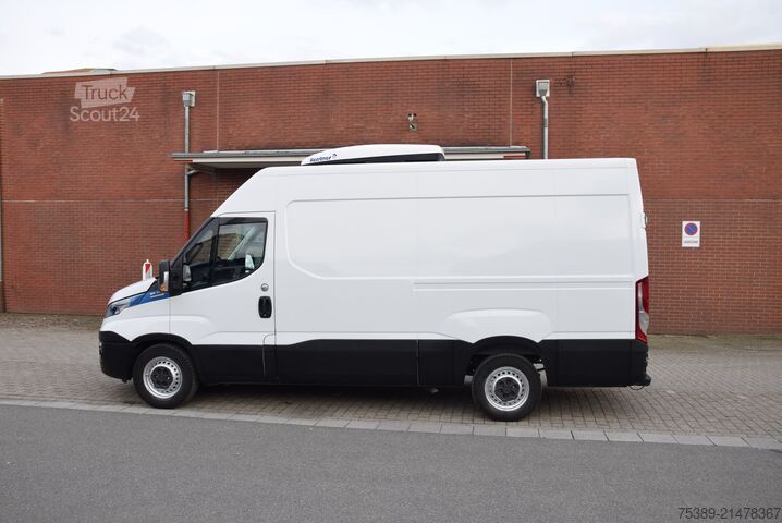 Hűtőfelépítményes furgon Iveco Daily  35 S14 HI-Matic Kerstner Kühlkasten 1.Hand