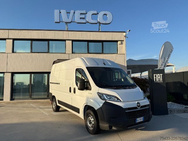 Панельний фургон Opel MOVANO 35L2H2 140