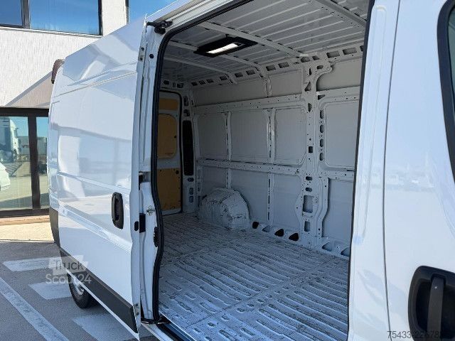 Dobozos furgon Fiat DUCATO 35 LH2 140
