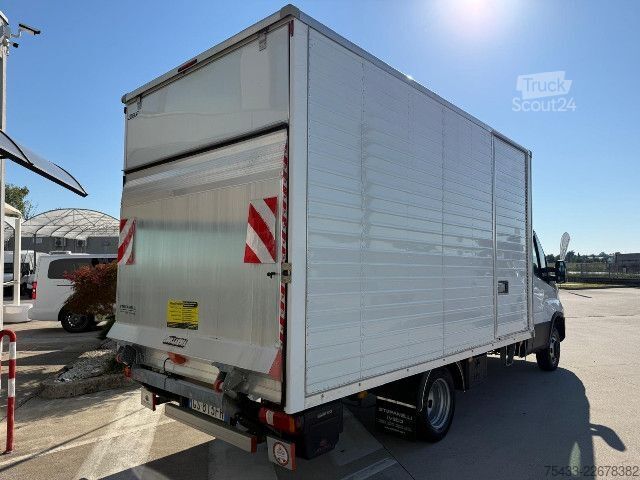 Панелен ван IVECO DAILY 35C14H BOX + SPONDA