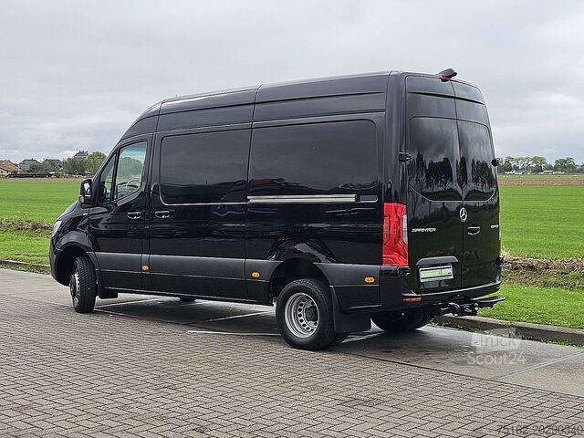 Stasjonsvogn med høyt tak MERCEDES-BENZ SPRINTER 519 L2H2 V6 Mbux10