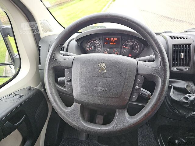 Bestelauto PEUGEOT BOXER 2.0 L2H2 Dubbel Cabine!