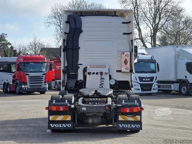 Estándar-SZM Volvo FH 520 xl - i-shift - sliding 5th wheel - fridge