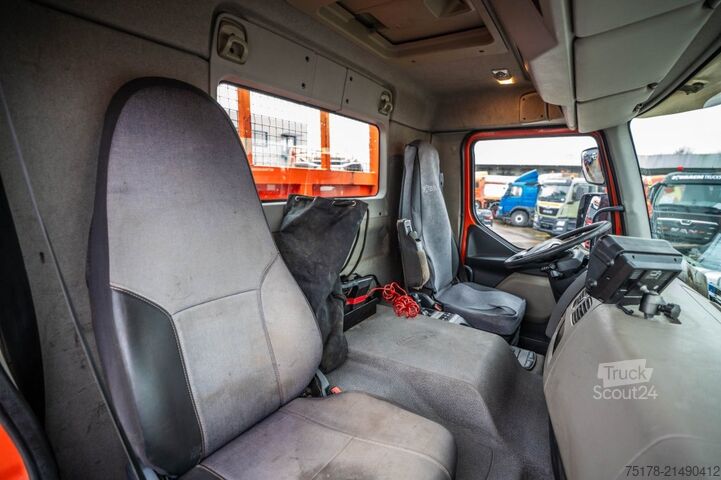 Laadplatform RENAULT KERAX 430 DXI+PALFINGER 26T/m /5 EXT.