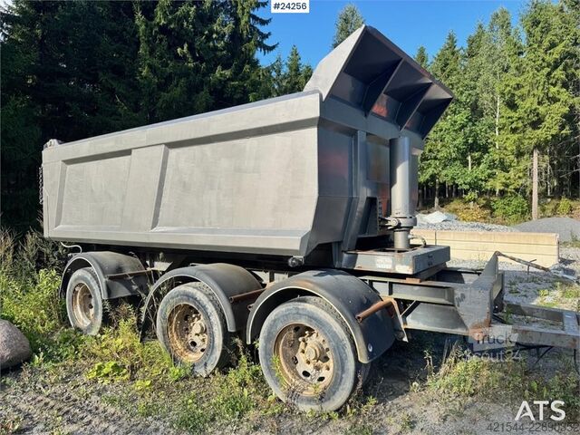 Tipper  Triolift Trailer/Tipping Trailer – Needs Repair
