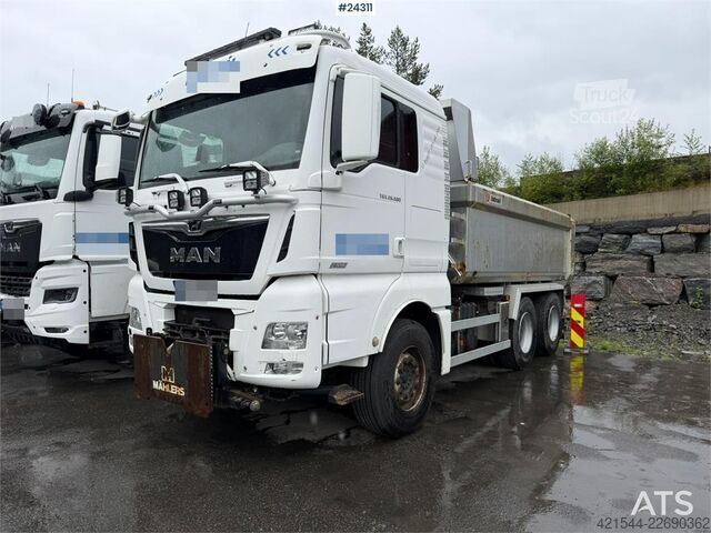 Tipper MAN TGX 26.580 6x4 snow plow equipped tipper truck