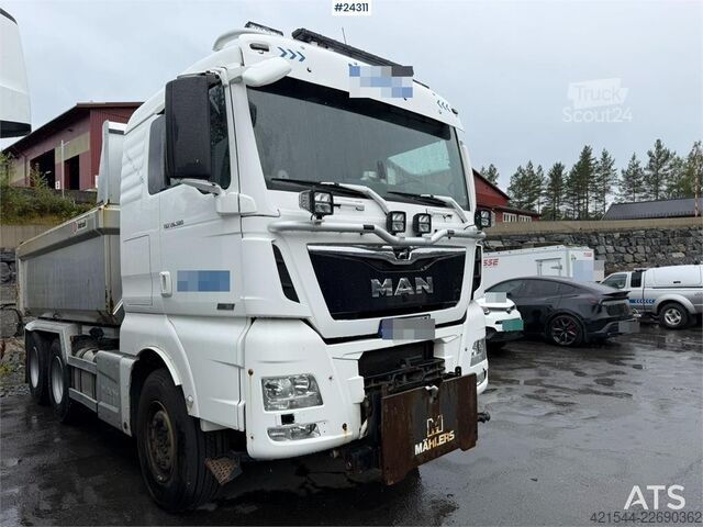 Tipper MAN TGX 26.580 6x4 snow plow equipped tipper truck