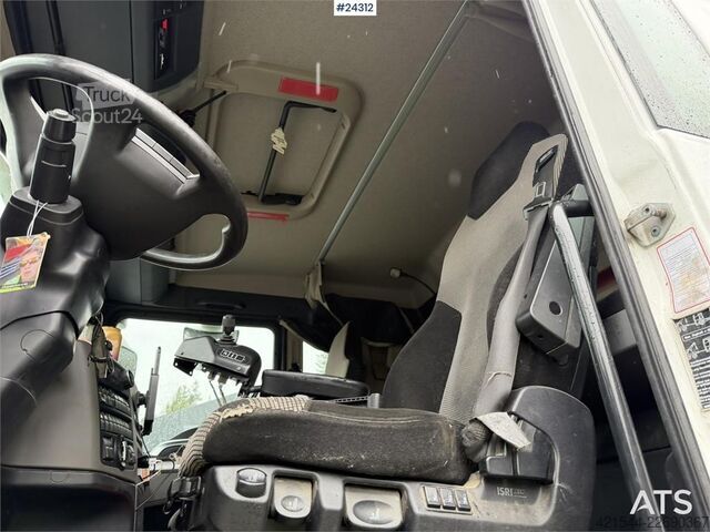 Самосвал MAN TGX 26.580 6x4 snow plow equipped tipper truck
