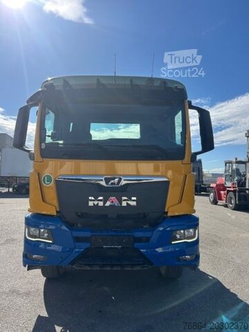 Vakio vetoauto MAN TGS 26.440, 6X4, AUTOMATIK, E6, HYDRAULIK