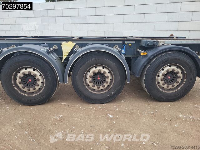 Transport av containrar LAG O-3-CC ADR 20ft 30ft